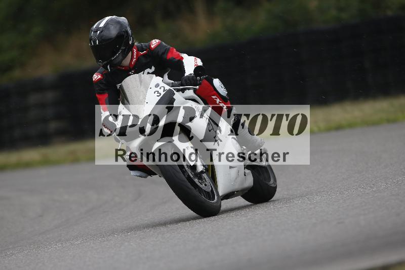 /Archiv-2023/47 24.07.2023 Track Day Motos Dario - Moto Club Anneau du Rhin/32